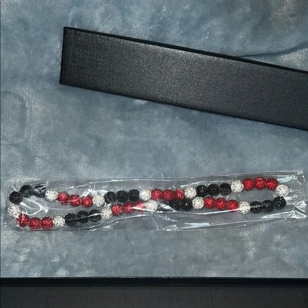 Elegant Black and Red Beaded Necklace